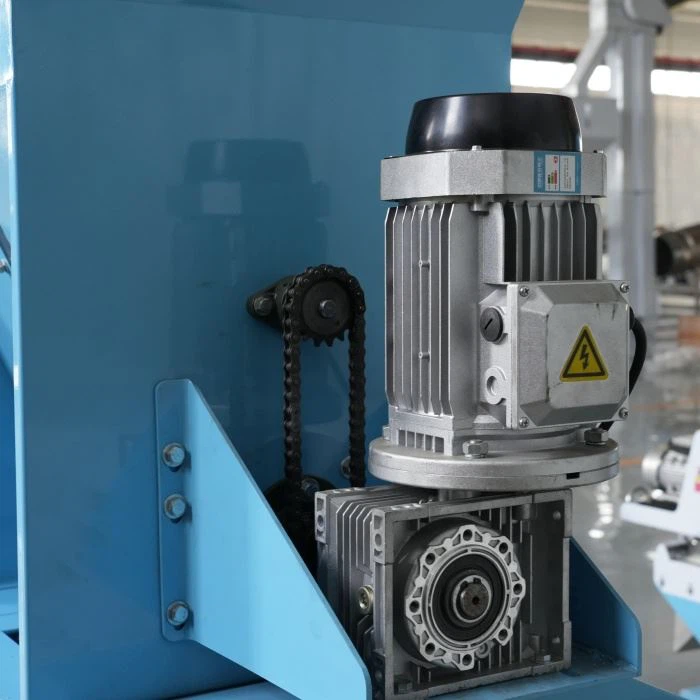 Extruder Machine With Spare Parts price